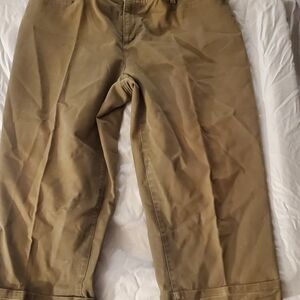 liz & co. Women's Tan Capris